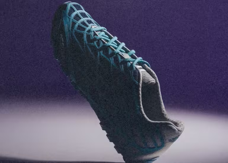 Portada de Bad Bunny suma un nuevo capítulo junto a adidas con las F50 Ghost Sprint