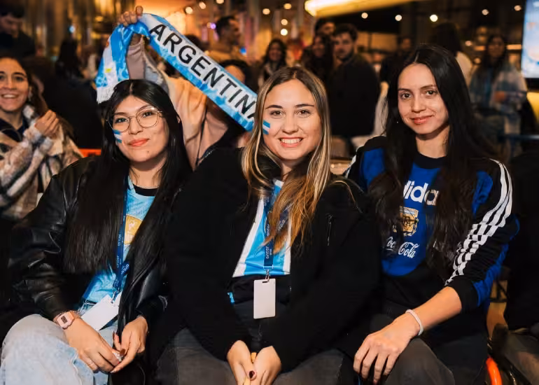 Portada de Los spots para ver el partido de la Selección argentina ante Inglaterra en Buenos Aires