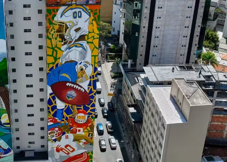 Portada de La NFL desembarcó en los muros de San Pablo