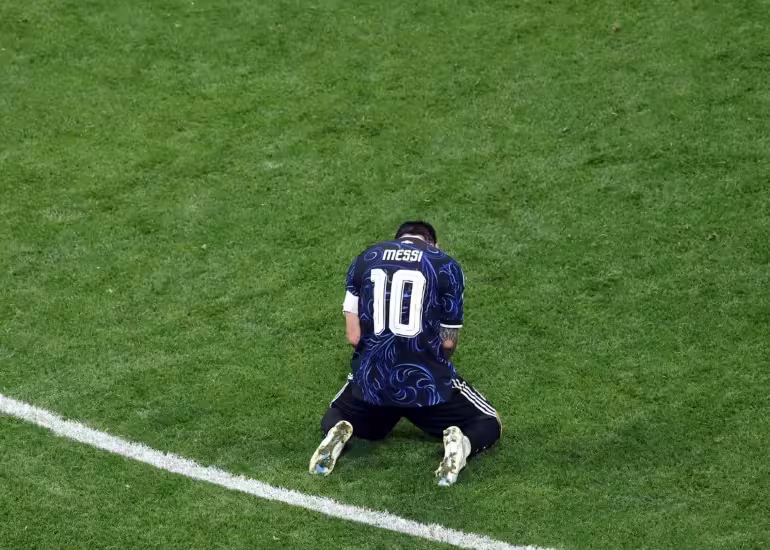 Portada de El arte de insistir: la mayor enseñanza que deja Lionel Messi