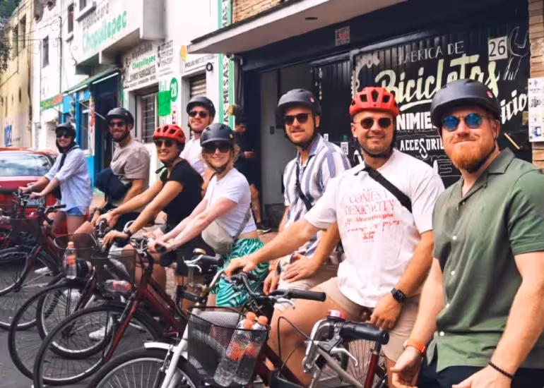 Portada de El recorrido que combina deporte, gastronomía y arte urbano en Ciudad de México