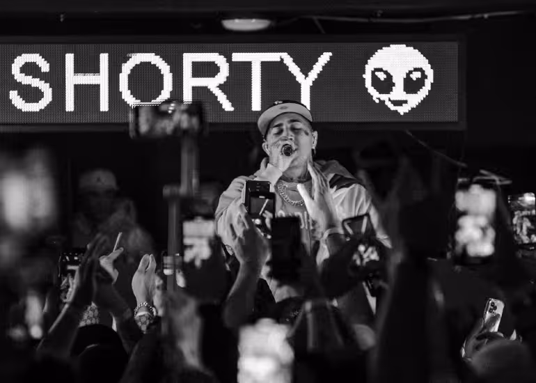 Portada de Neutro Shorty, la bandera del trap venezolano que conquistó Latinoamérica