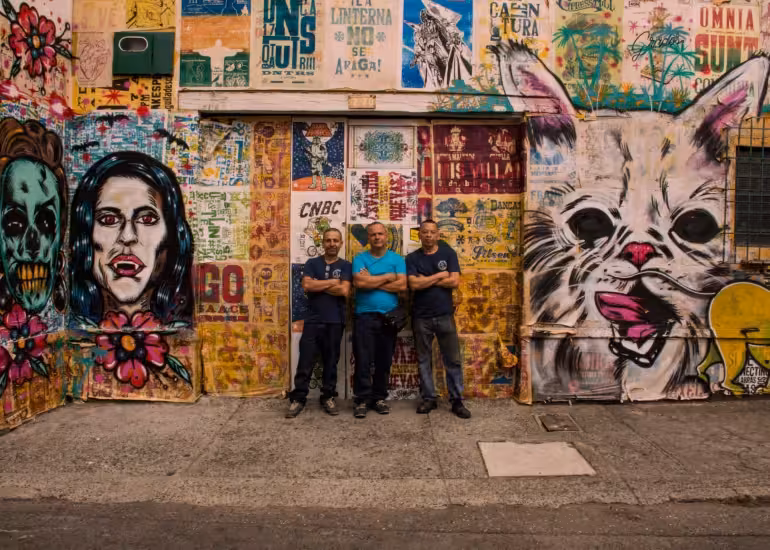 Portada de El rincón de Cali donde la imprenta se niega a desaparecer