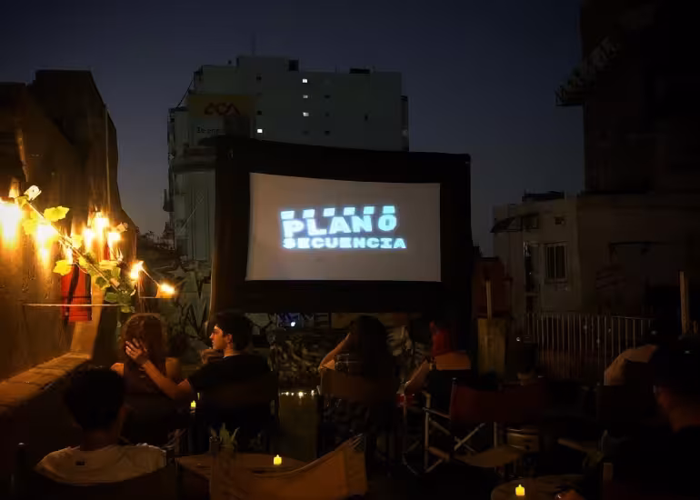 Portada de ¿Sabías que podés ver películas bajo las estrellas en Palermo?