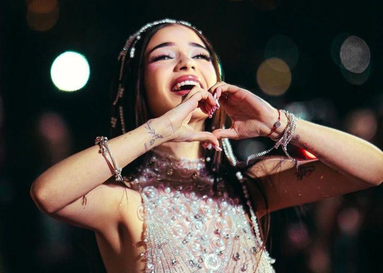 Portada de Katteyes, la tiktoker que conquistó la industria musical