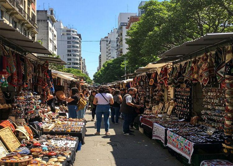 Portada de Las ferias y mercados de la Ciudad de Buenos Aires que tenés que visitar