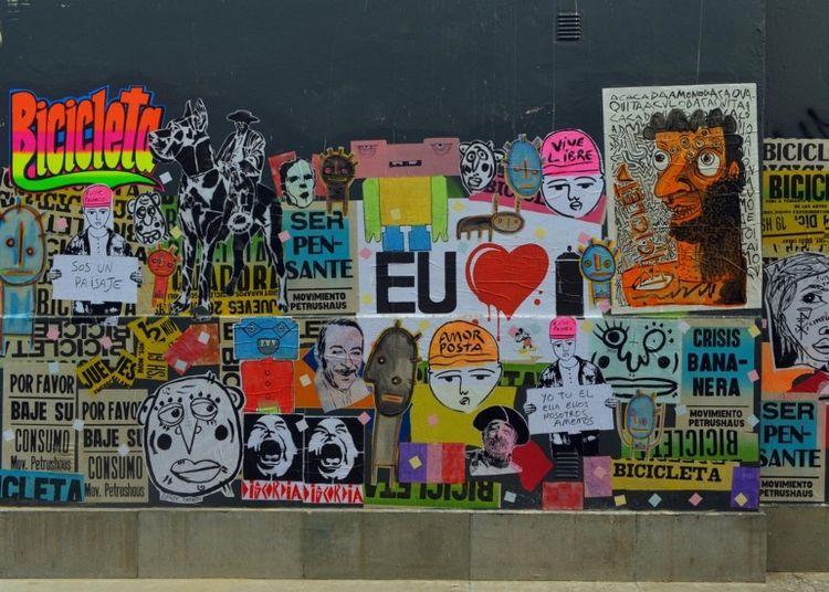 Portada de Paste Up, el arte callejero que se pega en cada rincón de la ciudad