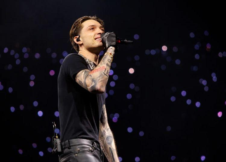 Portada de Peso Pluma, el gran ícono mexicano en el género urbano latino