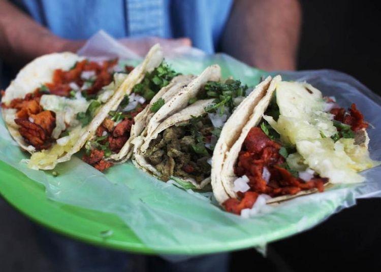 Portada de Tacos al pastor veganos, la nueva tendencia mexicana