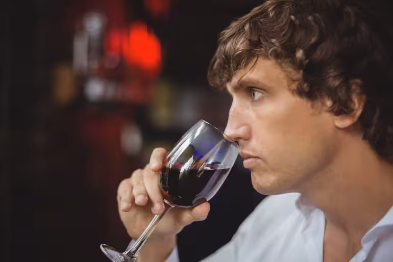Portada de La tendencia de los "vinos de sed"