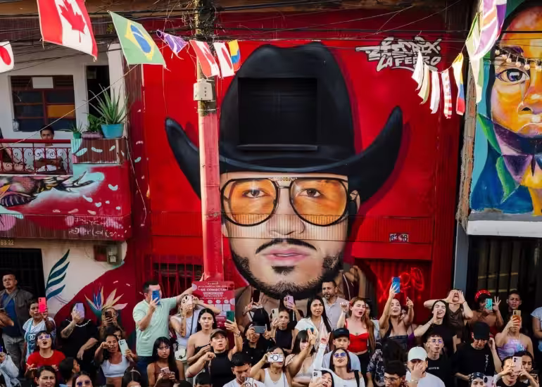 Portada de Kapo conquista Pereira: el cantante colombiano ya tiene su propio mural