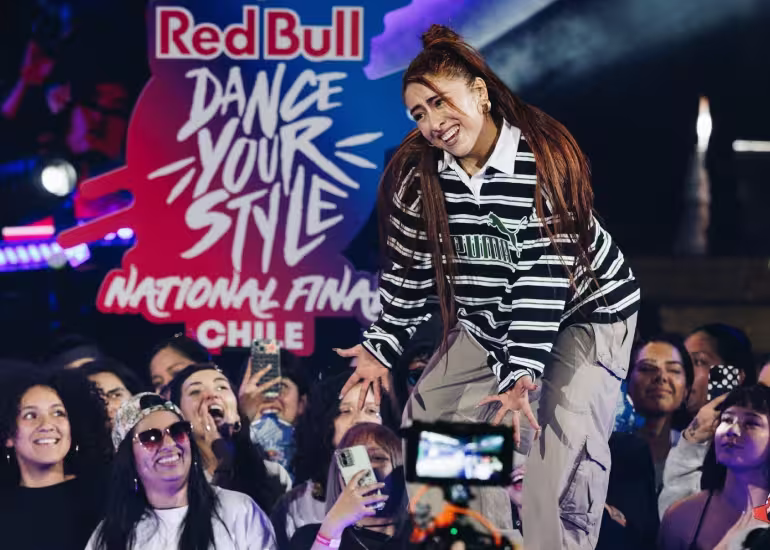 Portada de Jazz Monstarz repitió la hazaña y se quedó con el trofeo de Red Bull Dance Your Style Chile