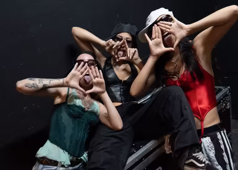 Portada de El tridente de pibas que agita el under argentino