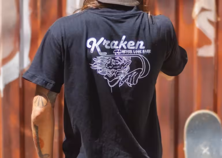 Portada de Streetwear, skate y una estética japonesa que pisa fuerte en Argentina: así es Kraken Skate Klothing