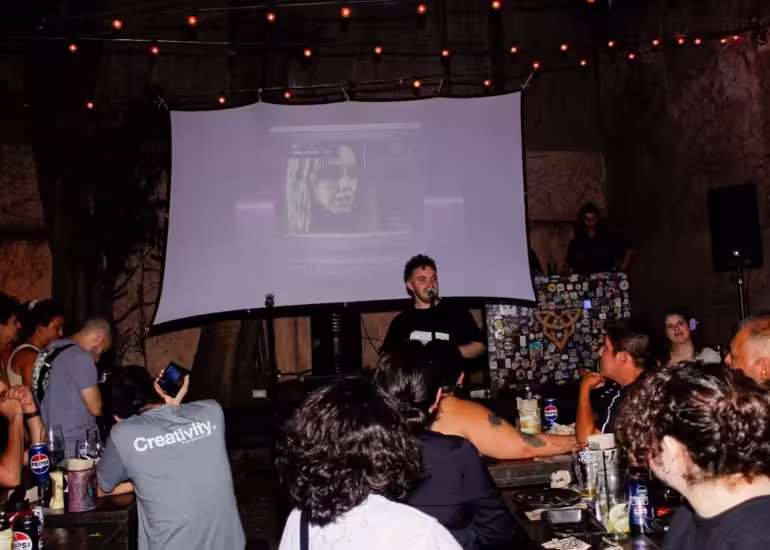 Portada de El nuevo karaoke que conquista Latinoamérica