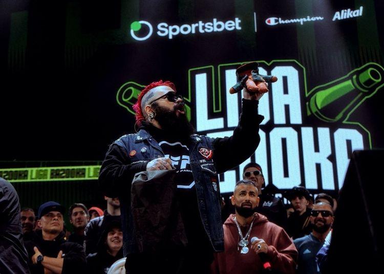 Portada de Las batallas escritas copan México con la Liga Bazooka