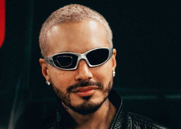 Portada de J Balvin enciende la escena urbana con “Mixteip”