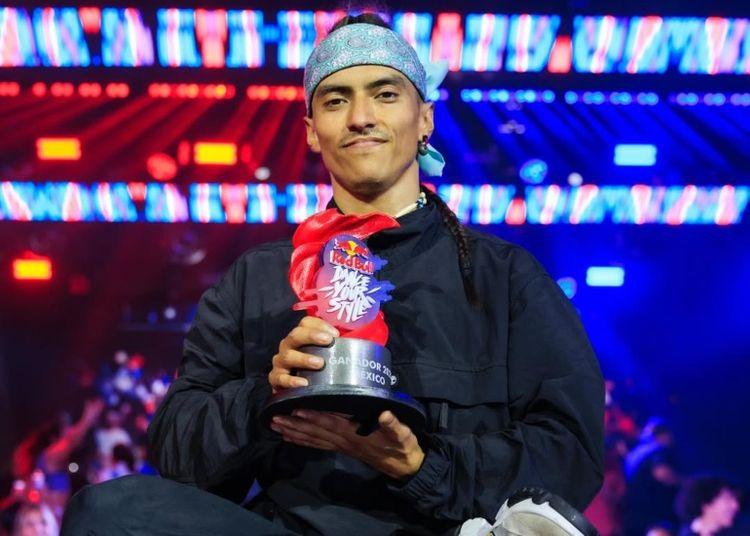 Portada de Loco Vara, el rey mexicano de Red Bull Dance Your Style