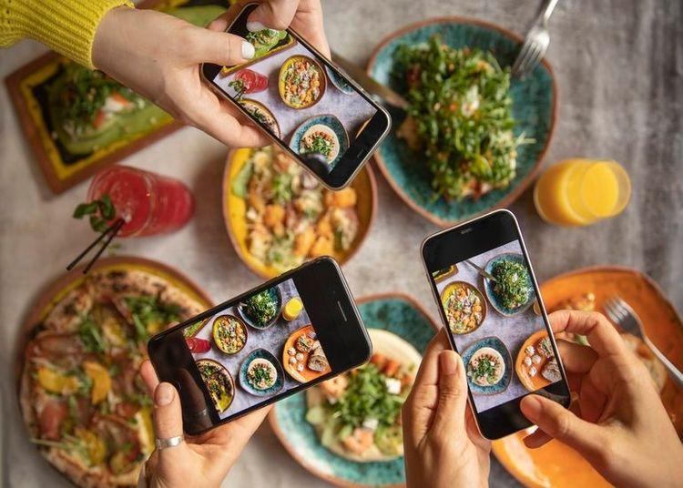 Portada de Instagrammers foodies, la clave de la escena gastronómica